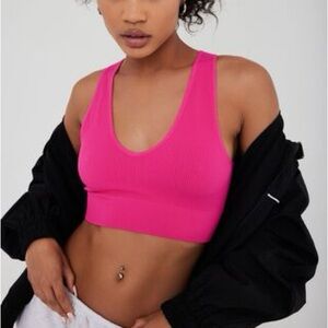 GARAGE Cami Seemless Plunge Tank In Hot Pink